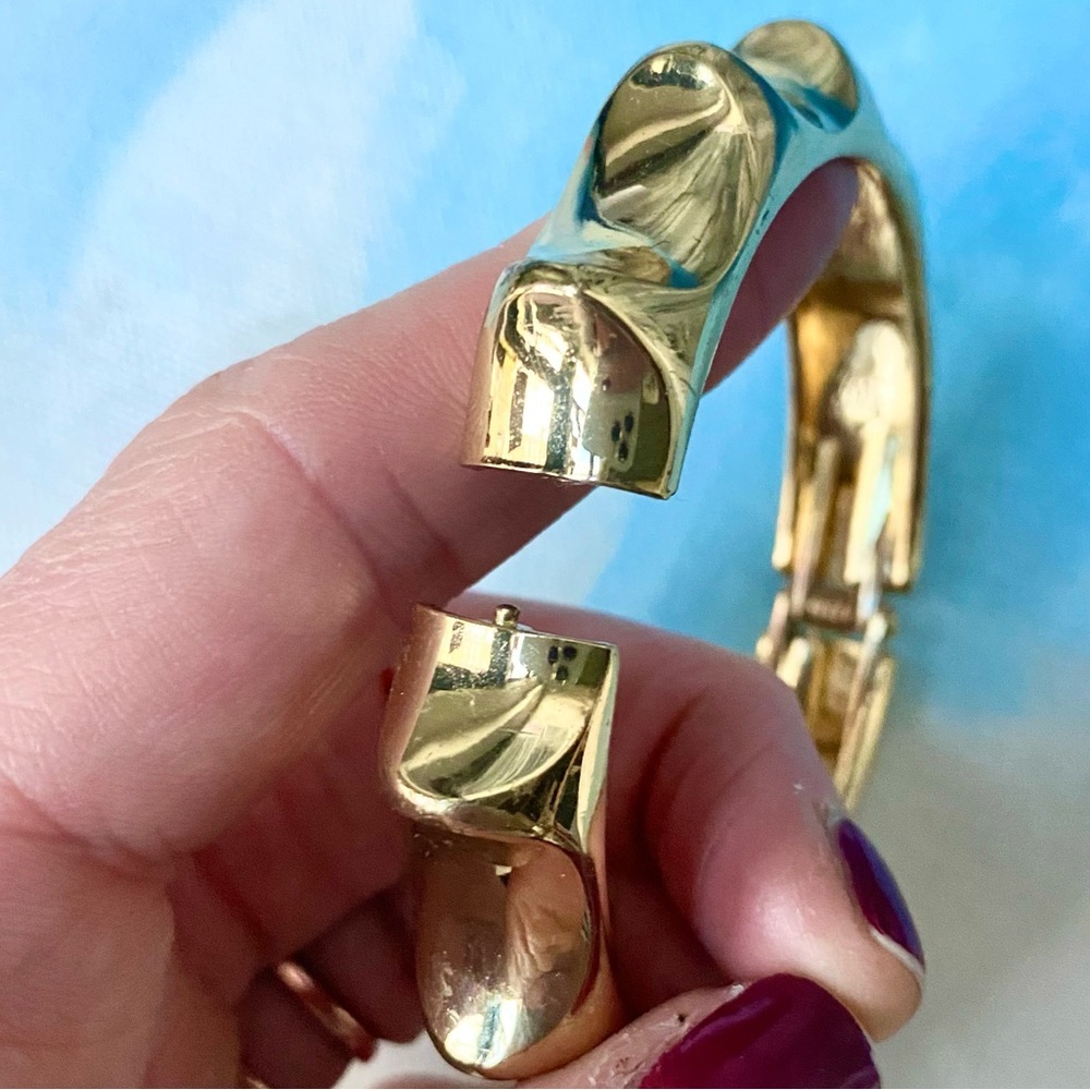 Chunky Gold Tone Bamboo Hinged Metal Bangle Bracelet - Picture 4 of 7